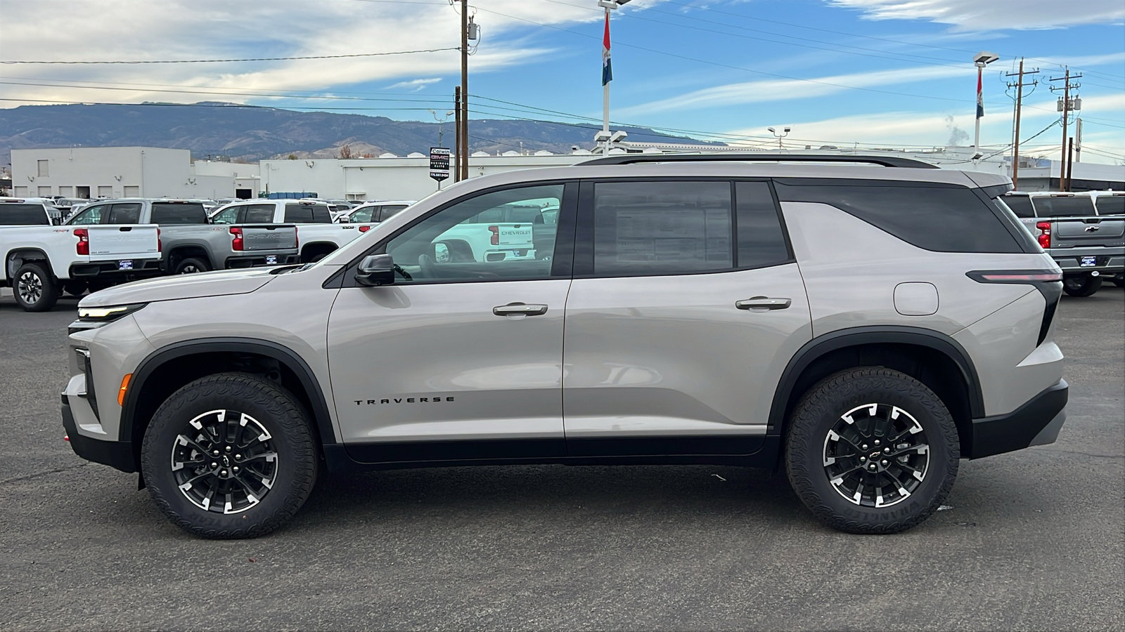 New 2026 Chevrolet Traverse Z71 w/ Driver Confidence Package image 8