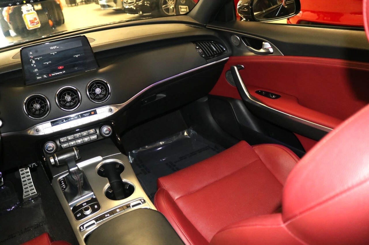 Used 2019 Kia Stinger GT1 RWD image 17