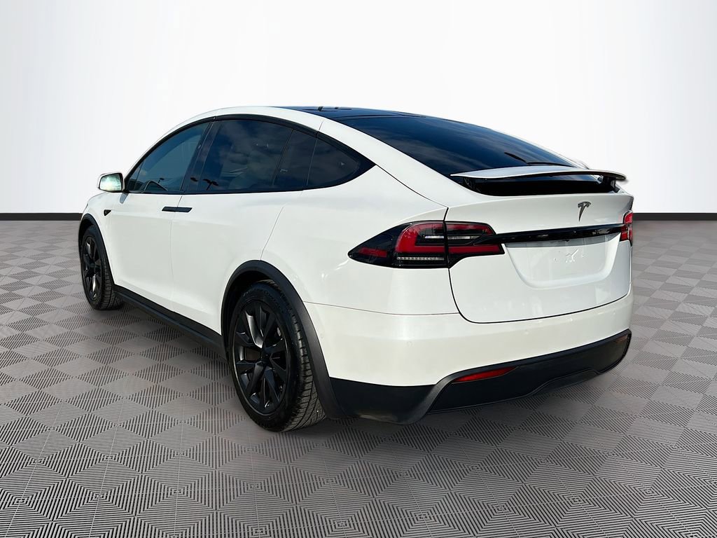 Used 2022 Tesla Model X image 5