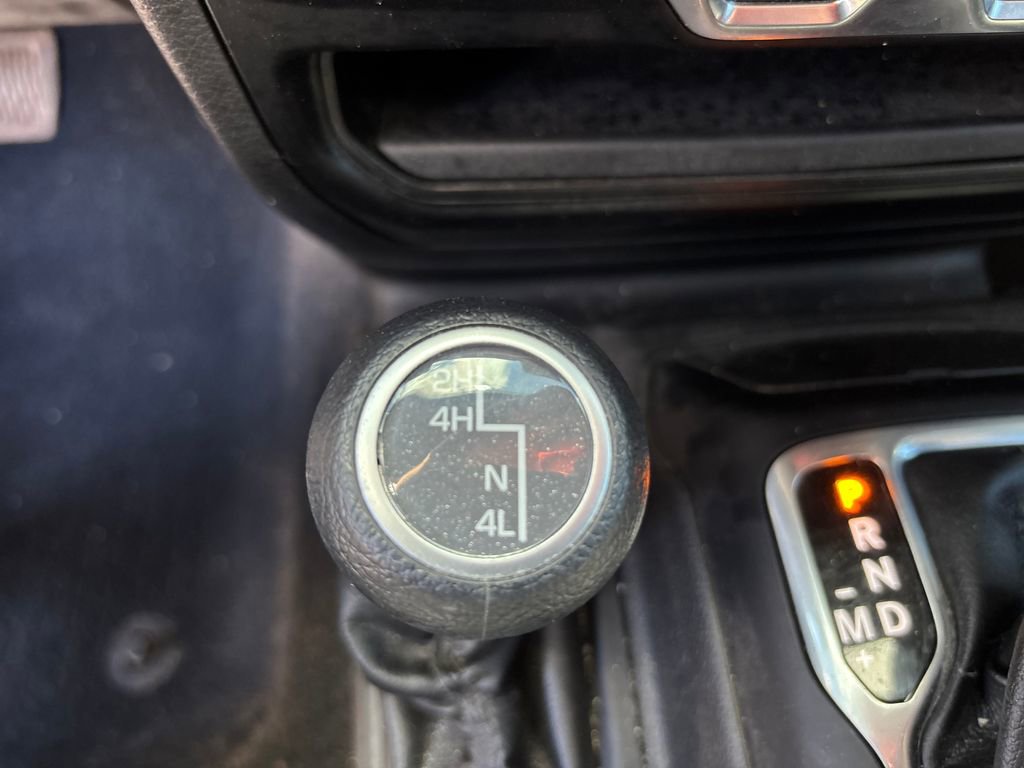 Used 2022 Jeep Gladiator Sport AWD/4WD image 31