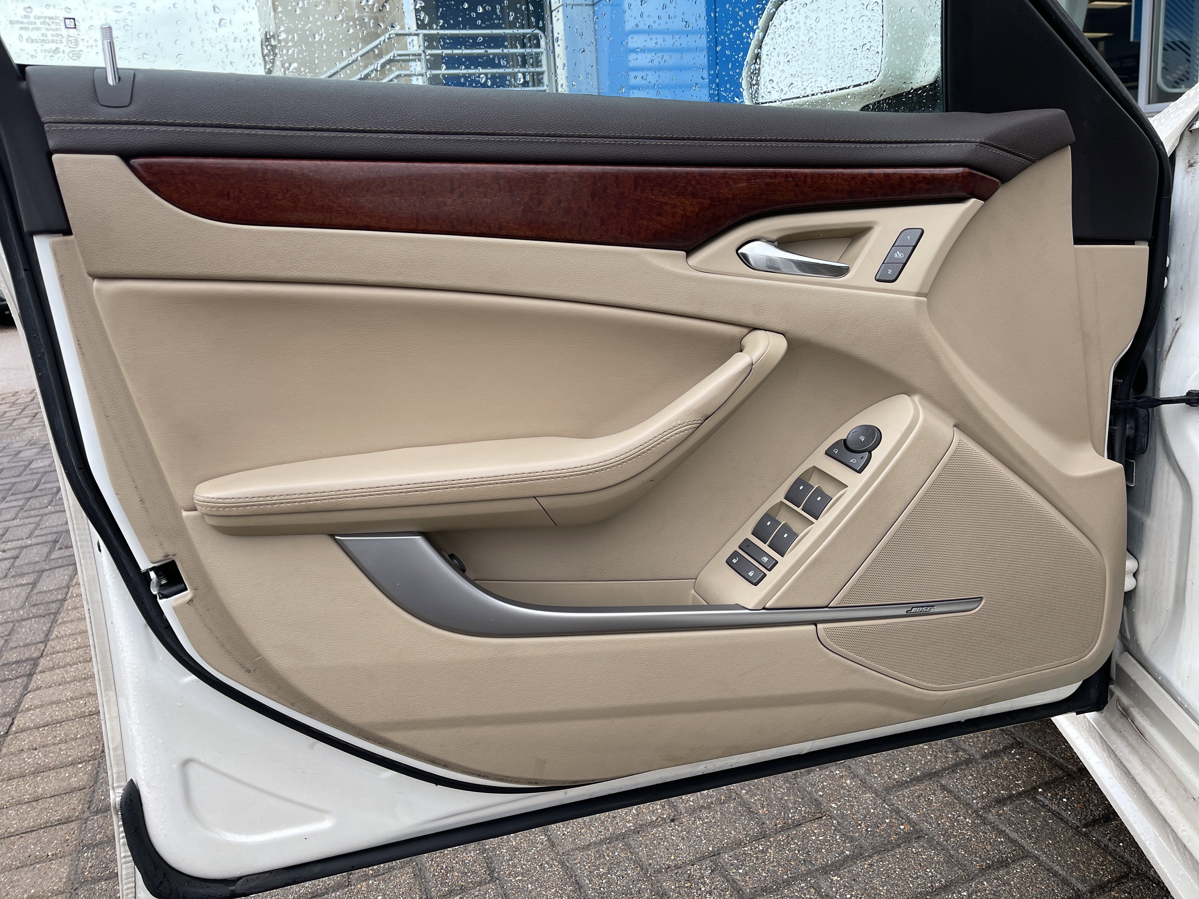 Used 2011 Cadillac CTS Luxury image 13