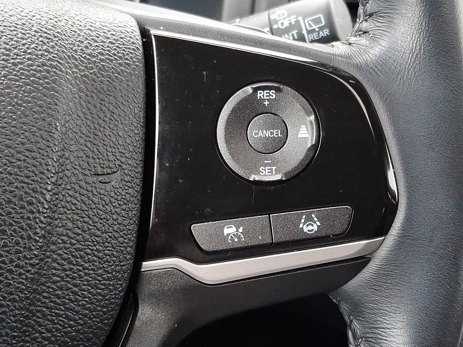 Used 2023 Honda Odyssey Touring image 23