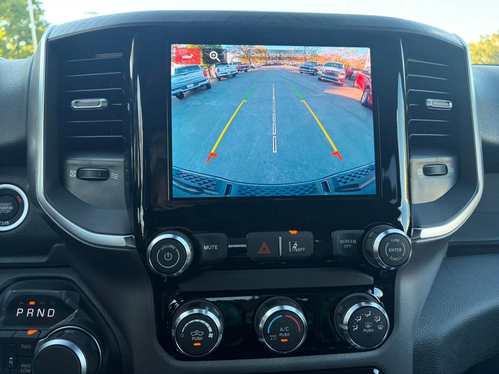 New 2026 RAM 1500 Express AWD/4WD image 30