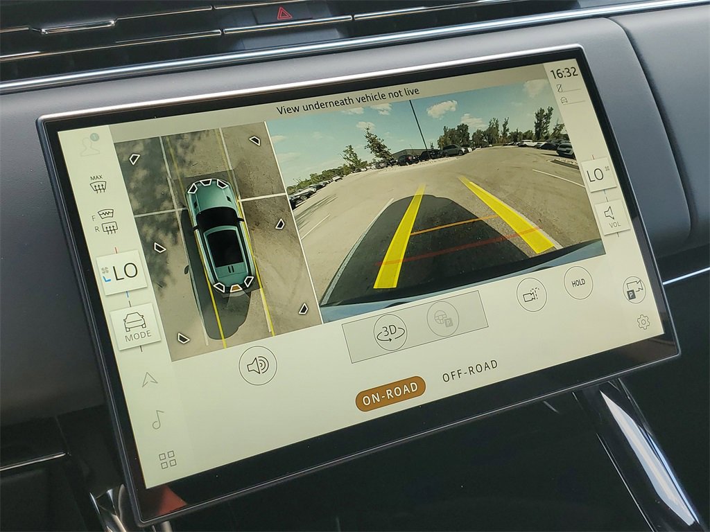 New 2025 Land Rover Range Rover Sport Dynamic SE image 27