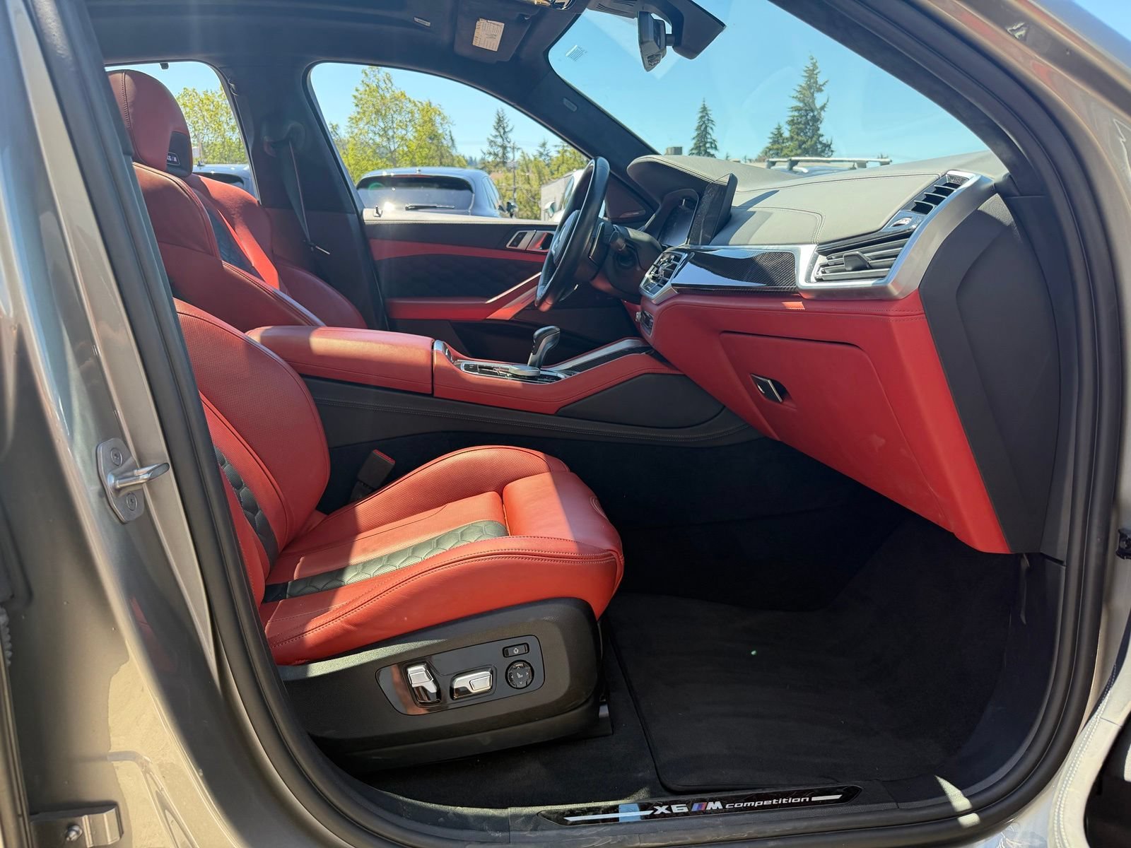 Used 2022 BMW X6 M w/ Competition Package AWD/4WD image 23