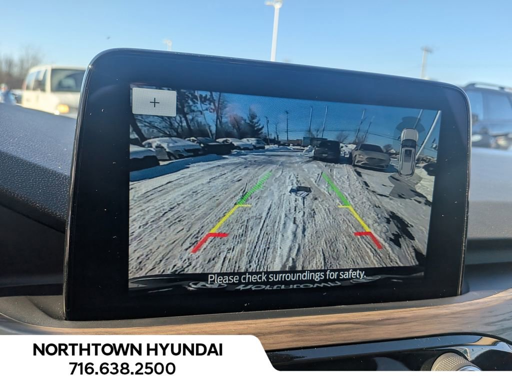 Used 2020 Ford Escape Titanium image 22