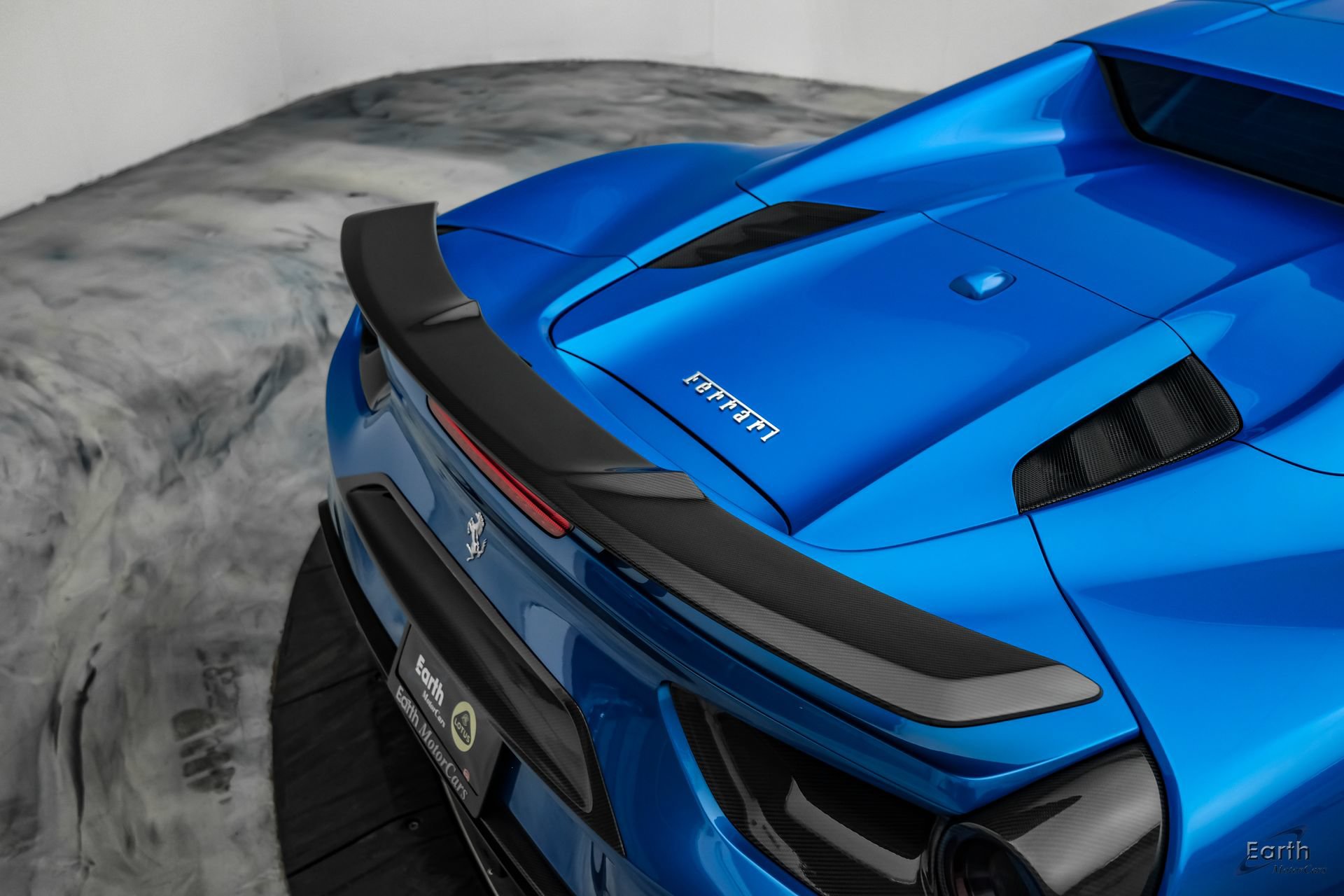 Used 2017 Ferrari 488 Spider RWD image 19