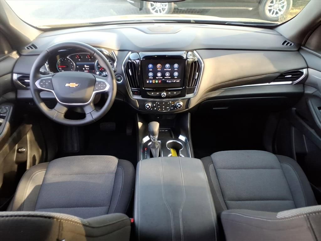 Used 2023 Chevrolet Traverse LT image 20