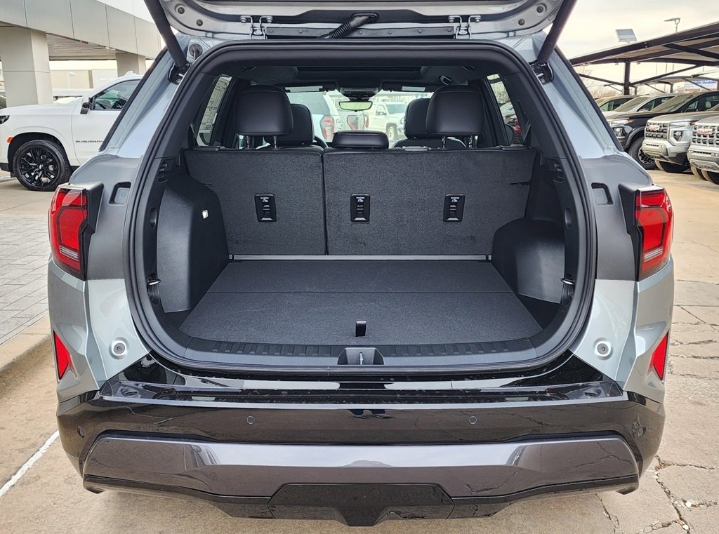 New 2026 GMC Terrain AT4 w/ Convenience Package III image 50