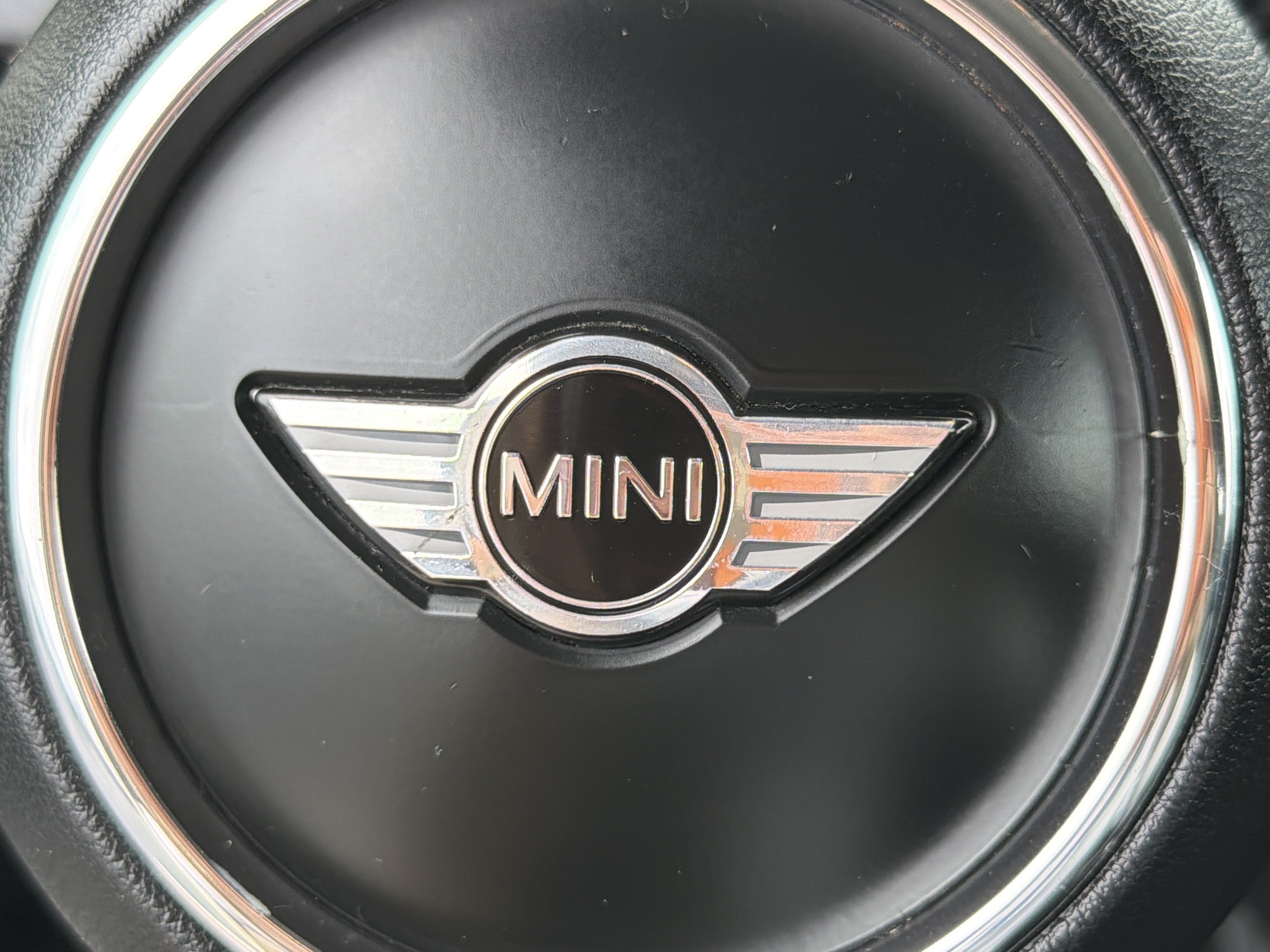 Used 2015 MINI Cooper S FWD image 19