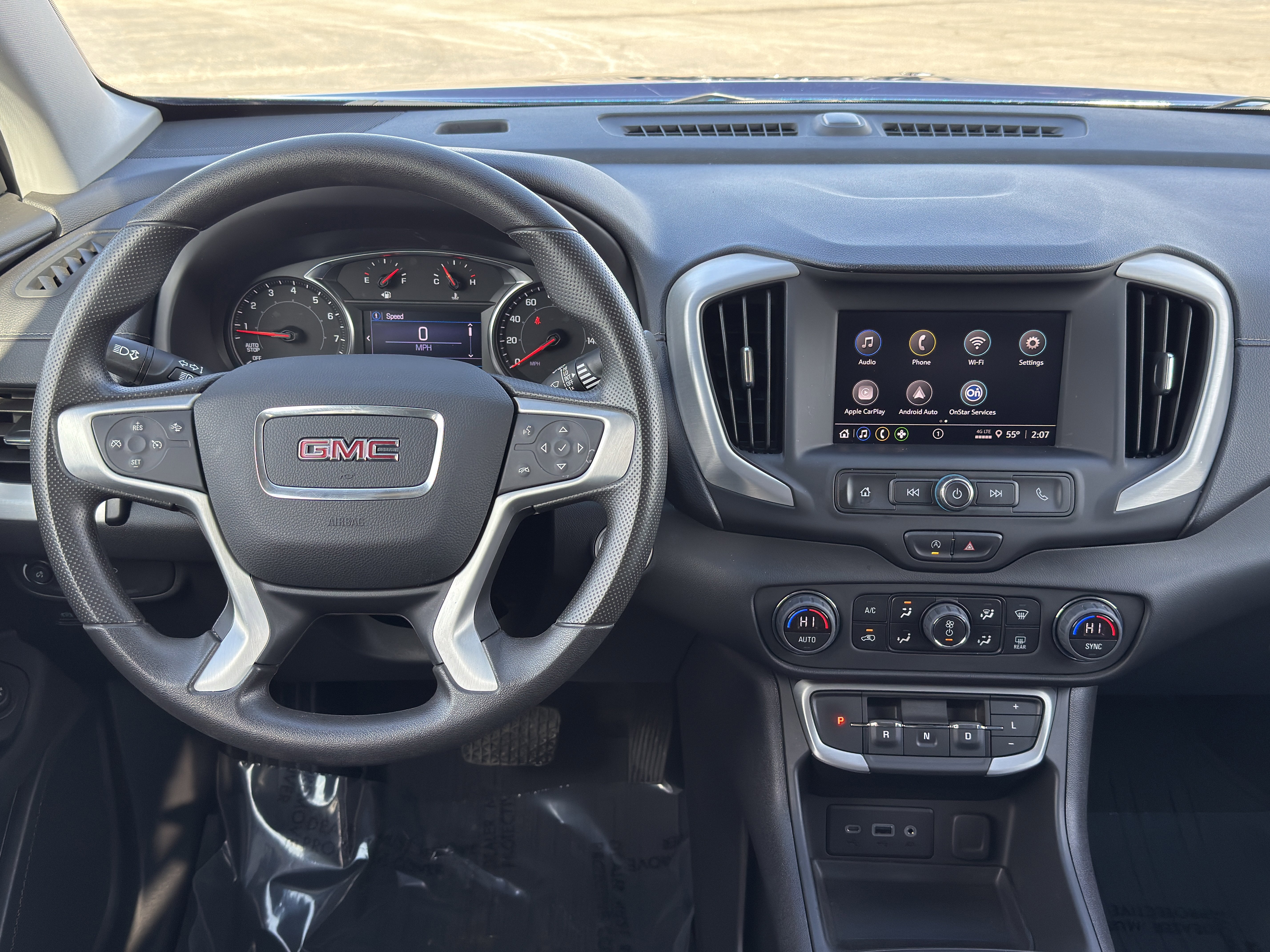 Used 2022 GMC Terrain SLE w/ Driver Convenience Package image 26