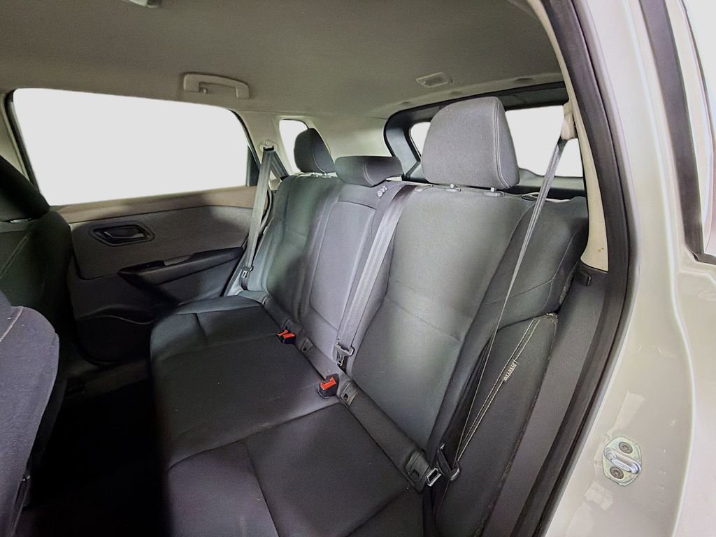 Used 2023 Nissan Rogue S image 22