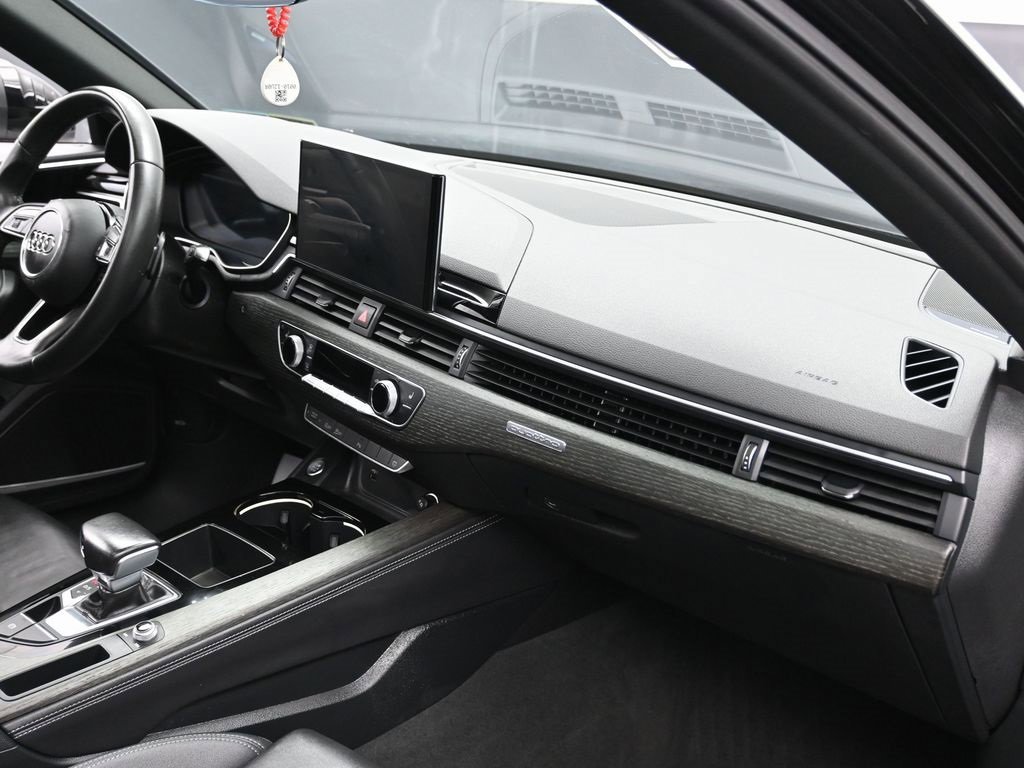 Used 2022 Audi A4 2.0T Premium Plus w/ Premium Plus Package image 35
