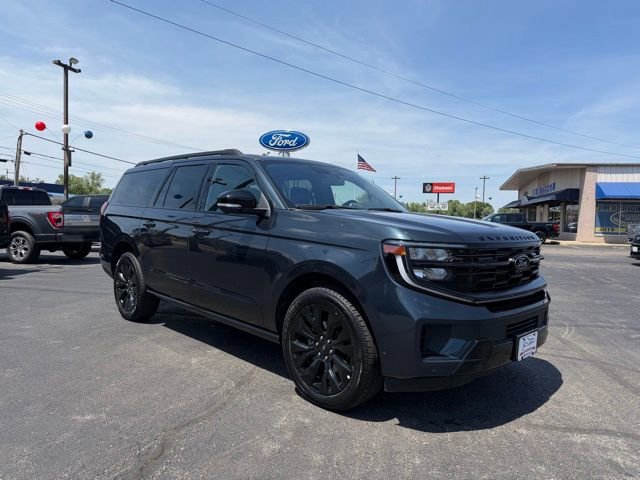 Used 2025 Ford Expedition Max Platinum w/ Stealth Appearance Package AWD/4WD image 8