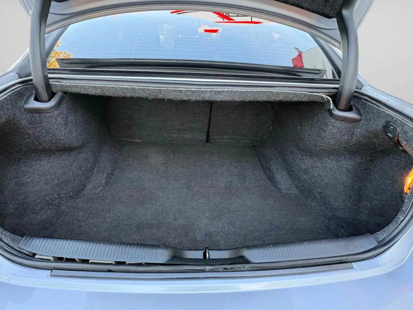 Used 2018 Dodge Charger SXT Plus RWD image 23