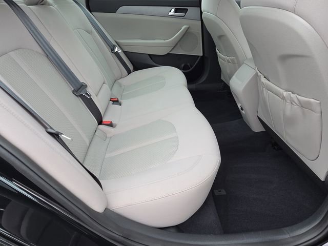Used 2017 Hyundai Sonata ECO image 18