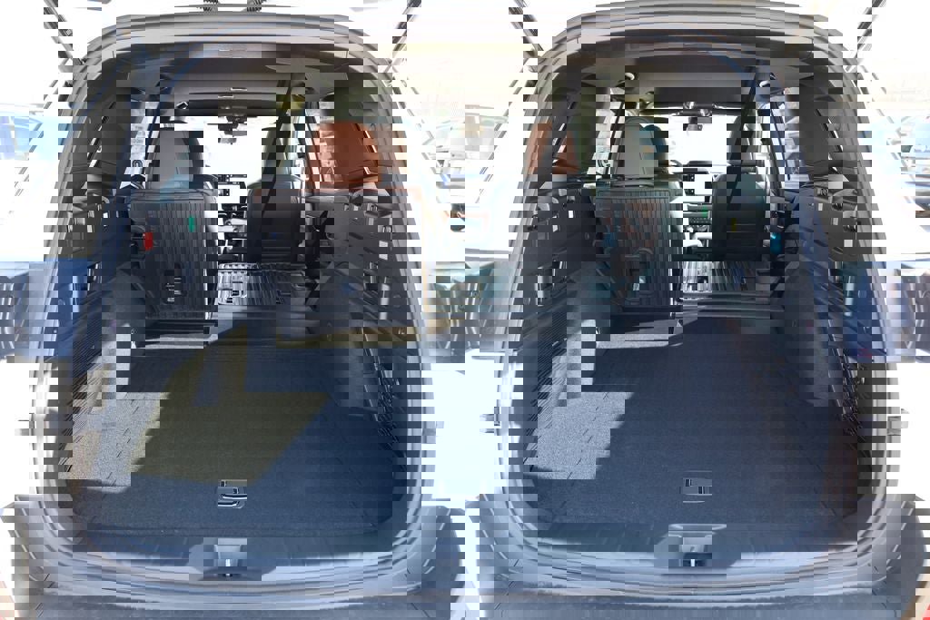 New 2026 Subaru Outback Touring XT image 8