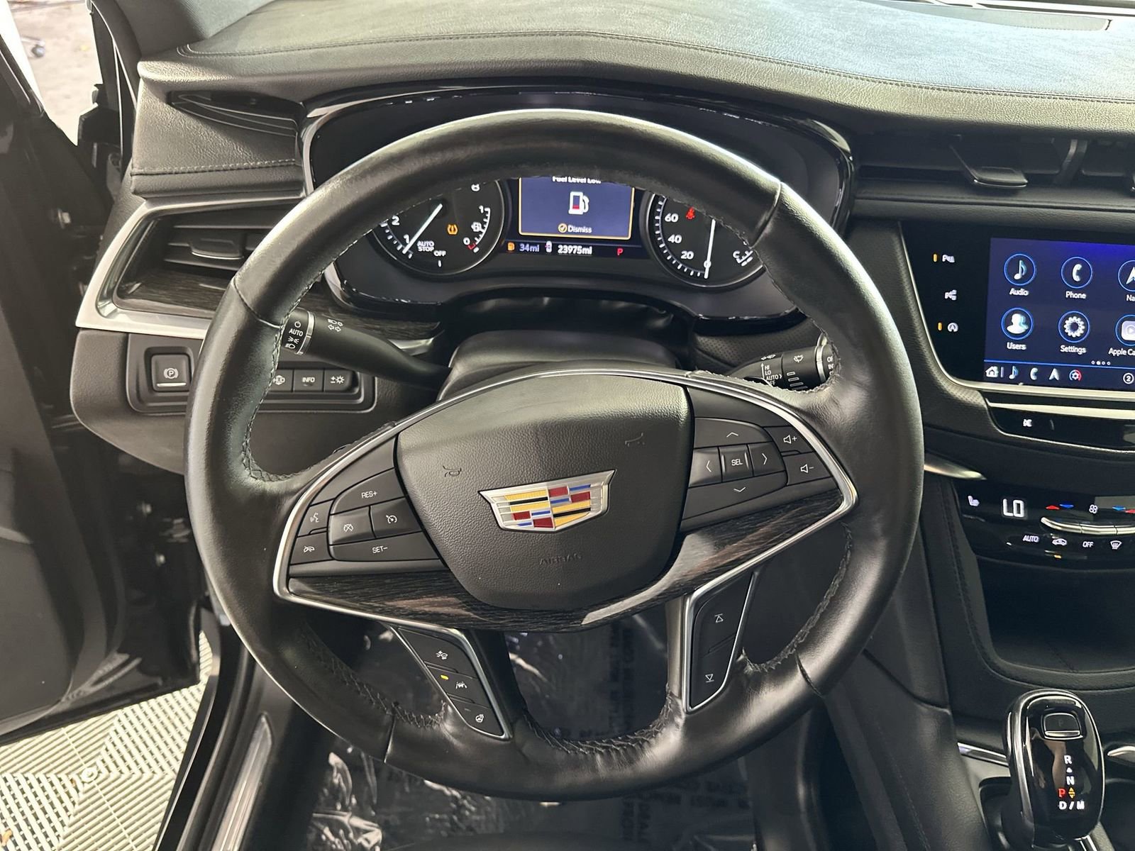 Used 2023 Cadillac XT5 Premium Luxury w/ Technology Package FWD image 14