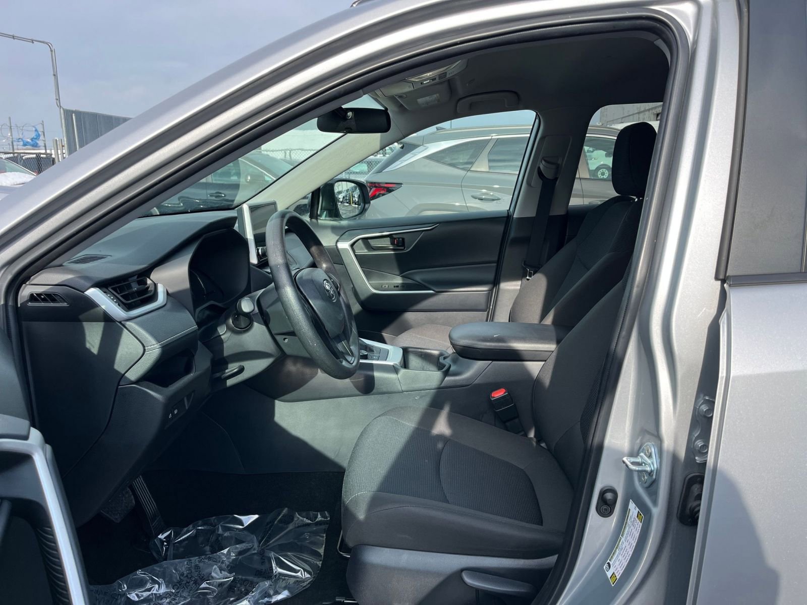 Used 2025 Toyota RAV4 LE image 26