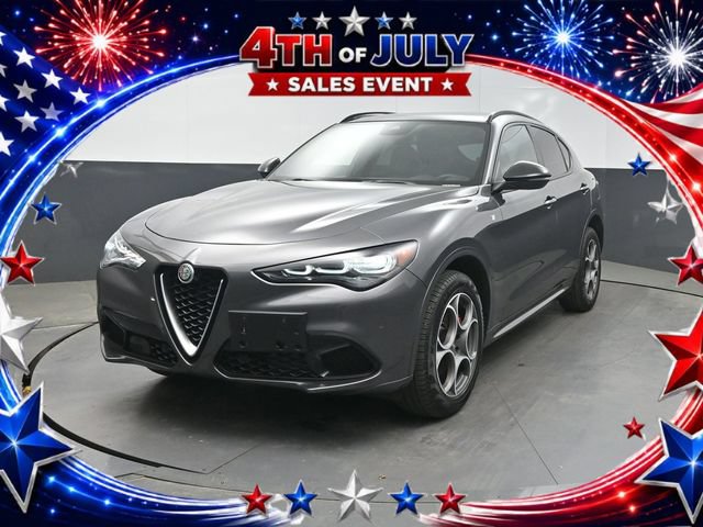 Used 2024 Alfa Romeo Stelvio Ti AWD/4WD video 1