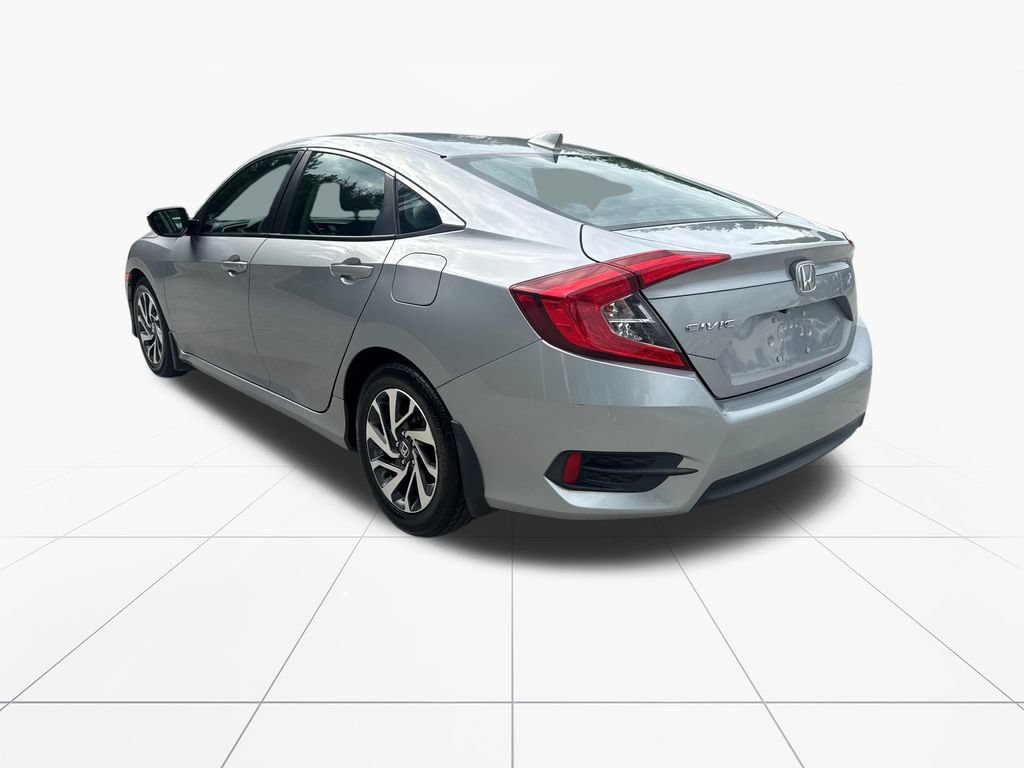 Used 2018 Honda Civic EX image 6