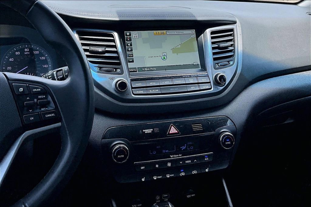 Used 2017 Hyundai Tucson SE Plus AWD/4WD image 8