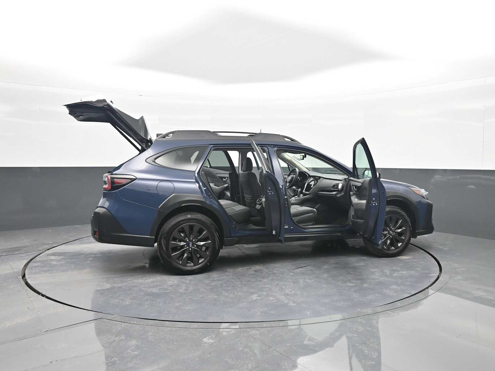 Used 2025 Subaru Outback Onyx Edition AWD/4WD image 30