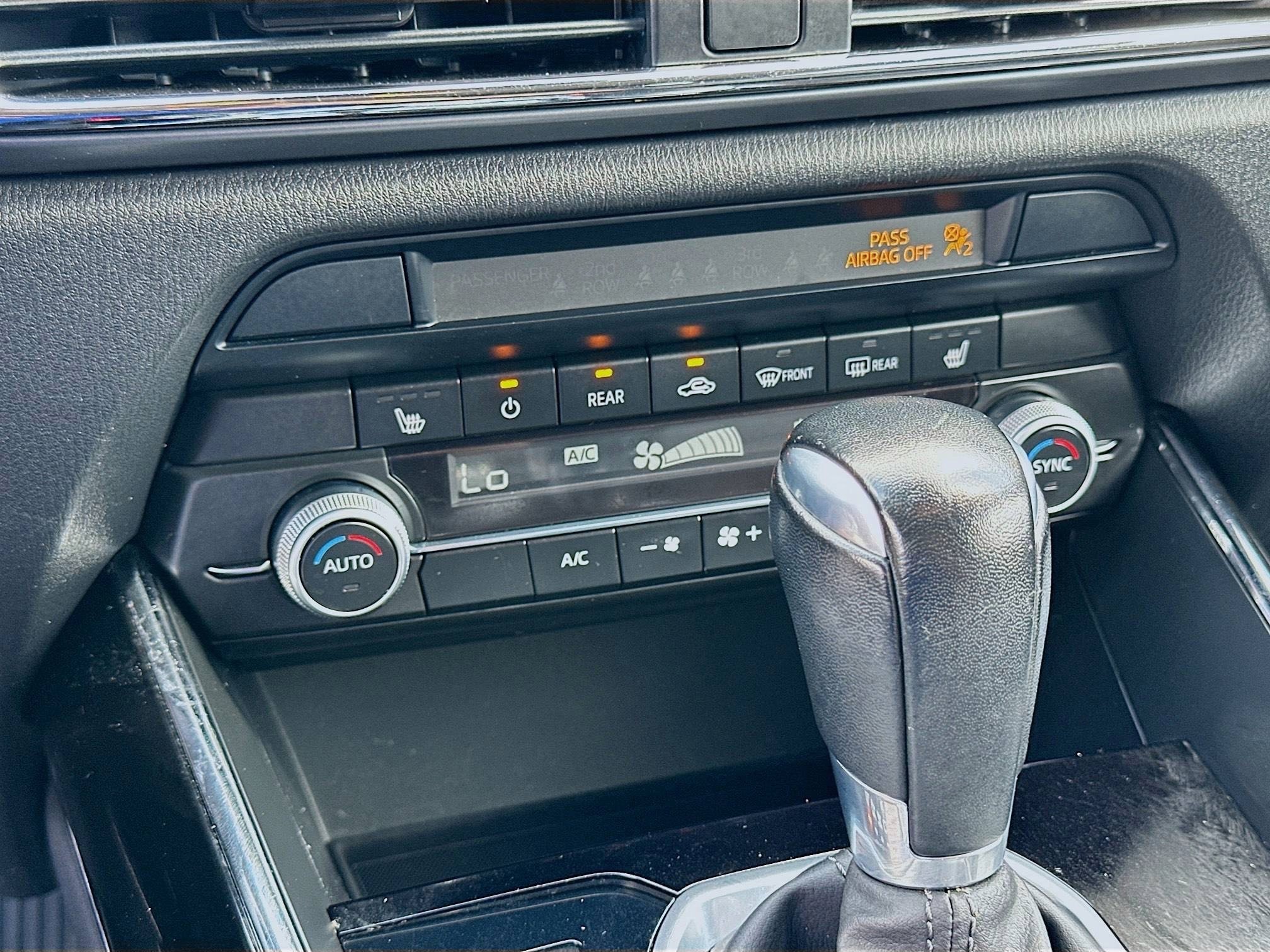 Used 2020 MAZDA CX-9 Touring w/ Touring Premium Package image 12