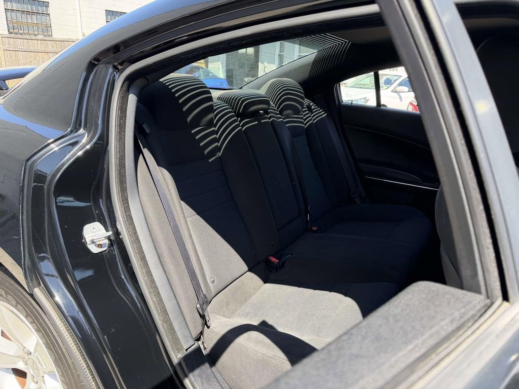 Used 2012 Dodge Charger SE w/ Connectivity Group RWD image 14