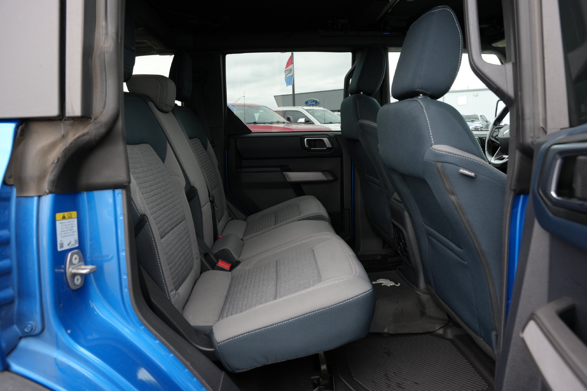 Certified 2023 Ford Bronco Outer Banks w/ Sasquatch Package AWD/4WD image 20