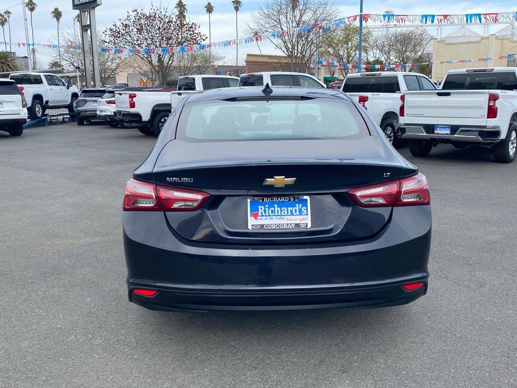 Used 2022 Chevrolet Malibu LT image 15