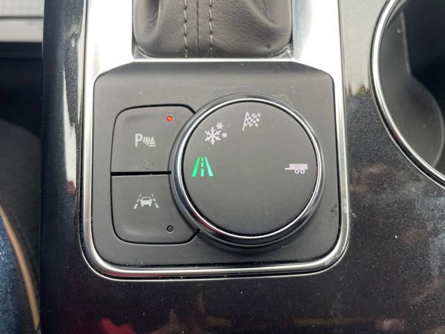 Used 2023 Chevrolet Blazer Premier image 29