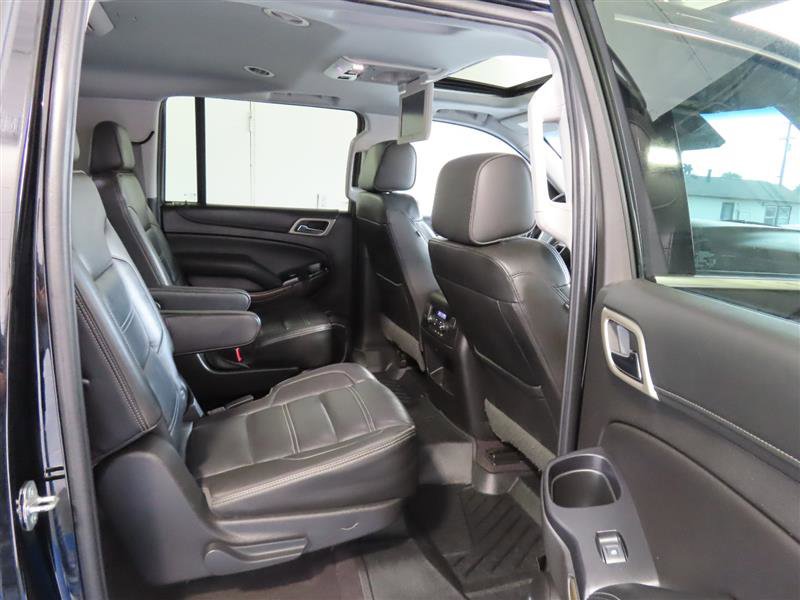 Used 2019 GMC Yukon XL Denali w/ Denali Ultimate Package image 30