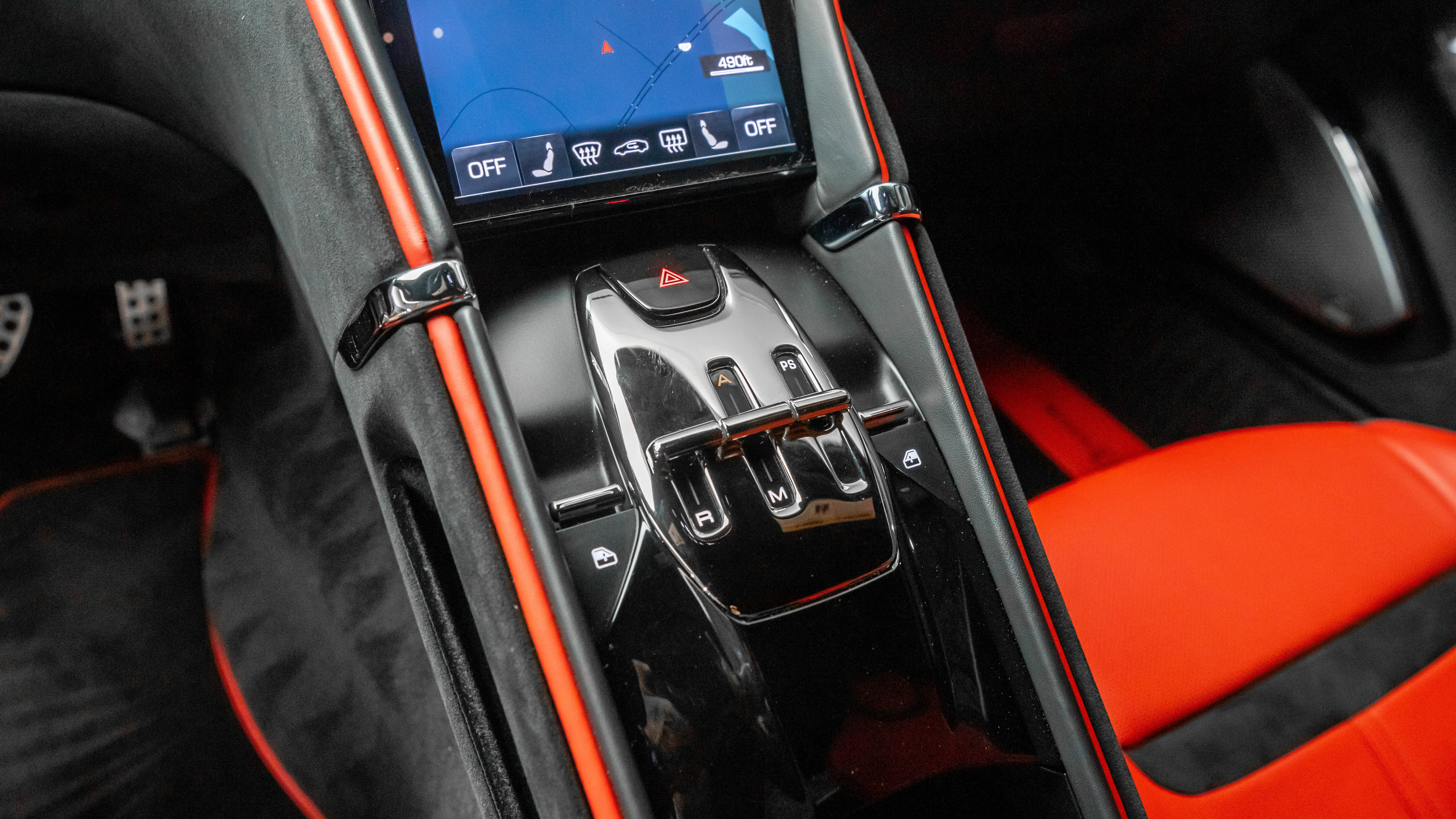 Certified 2022 Ferrari Roma RWD image 6