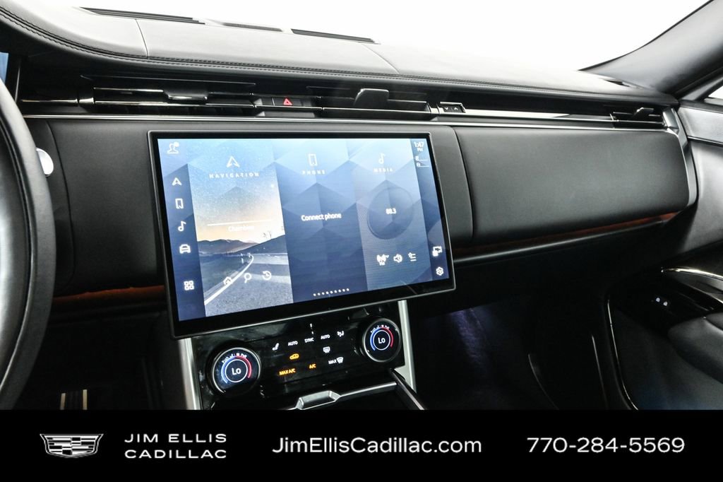 Used 2023 Land Rover Range Rover SV image 12