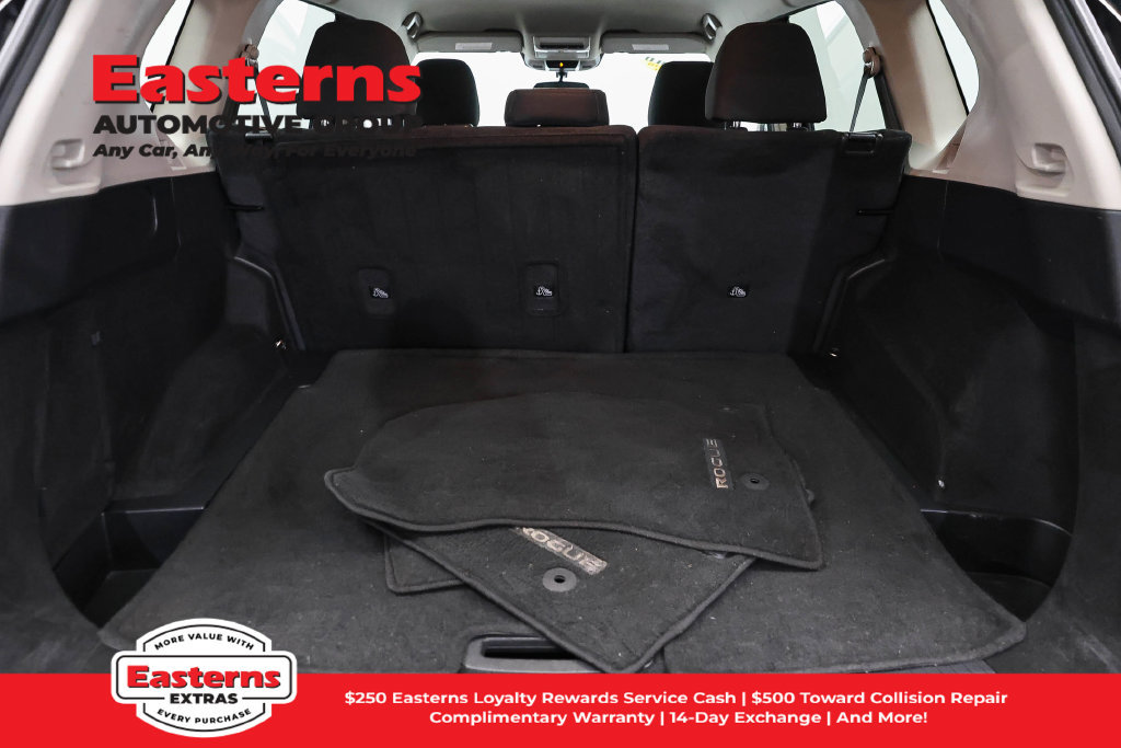 Used 2023 Nissan Rogue S AWD/4WD image 10