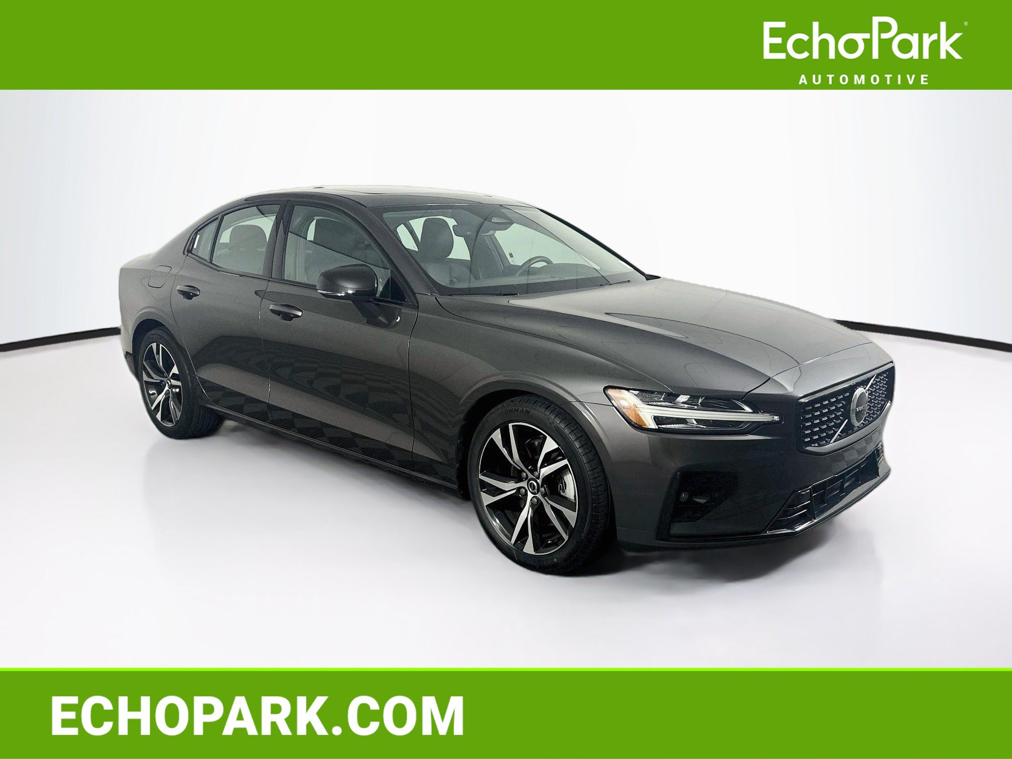 Used 2024 Volvo S60 B5 Core FWD image 1