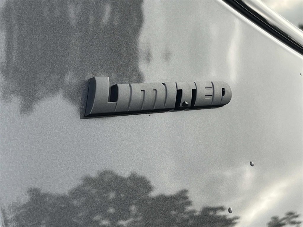 Used 2024 Toyota Tundra Limited w/ TRD Off-Road Package image 10
