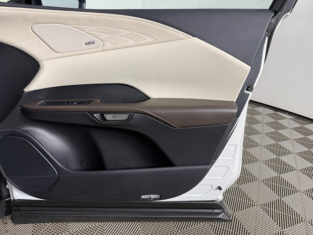 Used 2025 Lexus RX 450h AWD w/ Convenience Package image 26