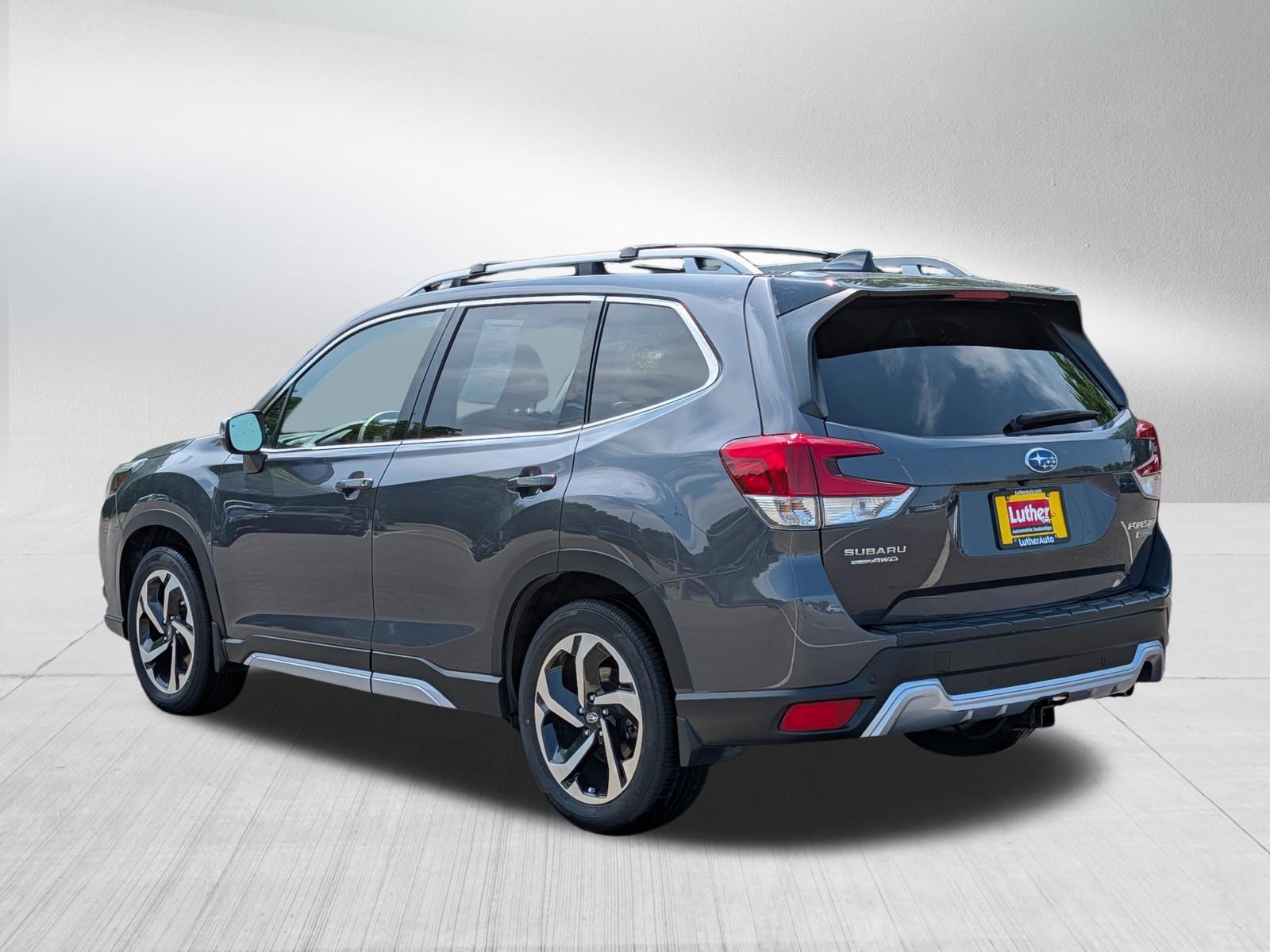 Used 2024 Subaru Forester Touring AWD/4WD image 5