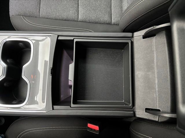 New 2026 GMC Acadia Elevation image 30