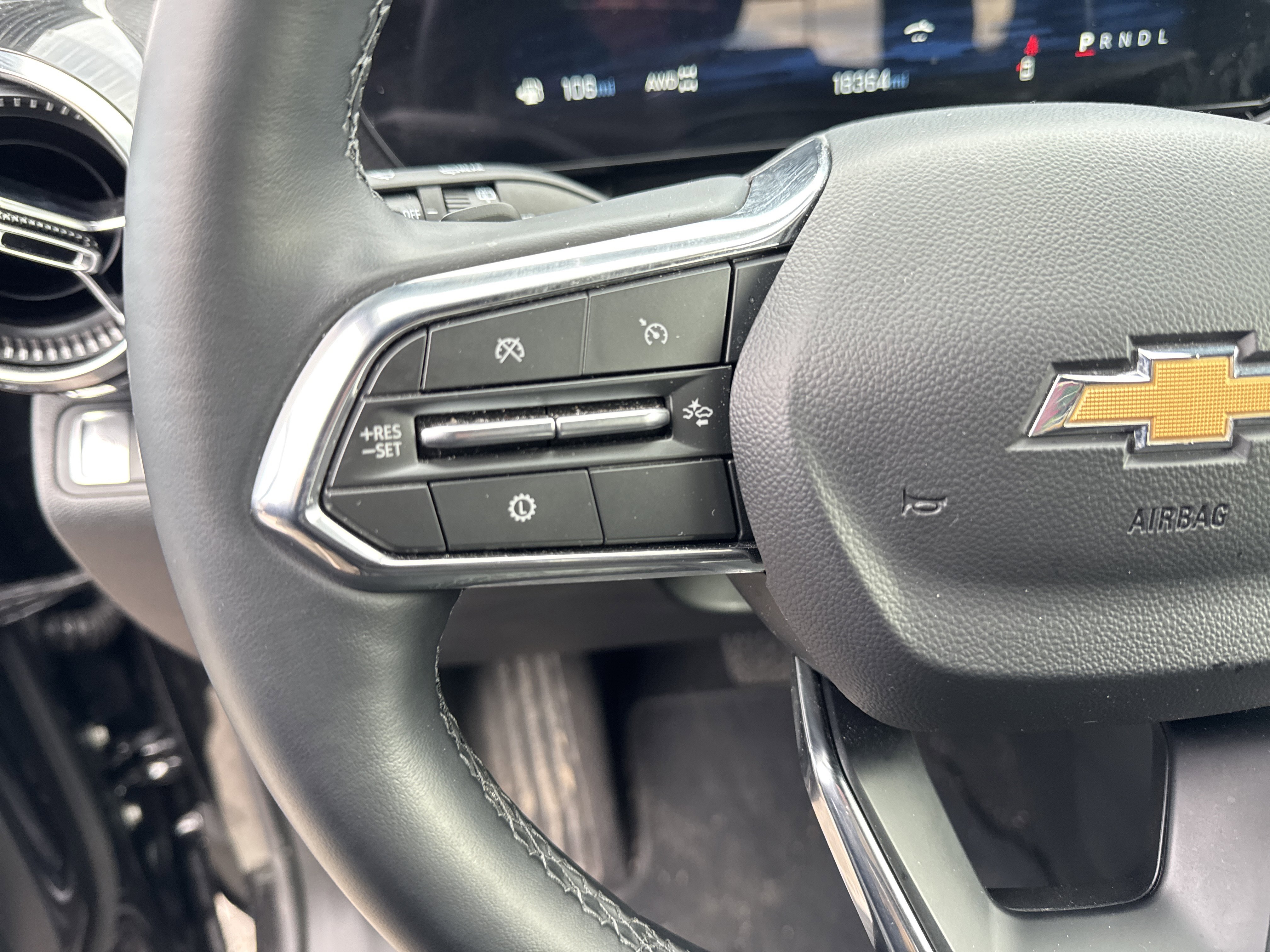 Used 2025 Chevrolet Equinox LT image 17
