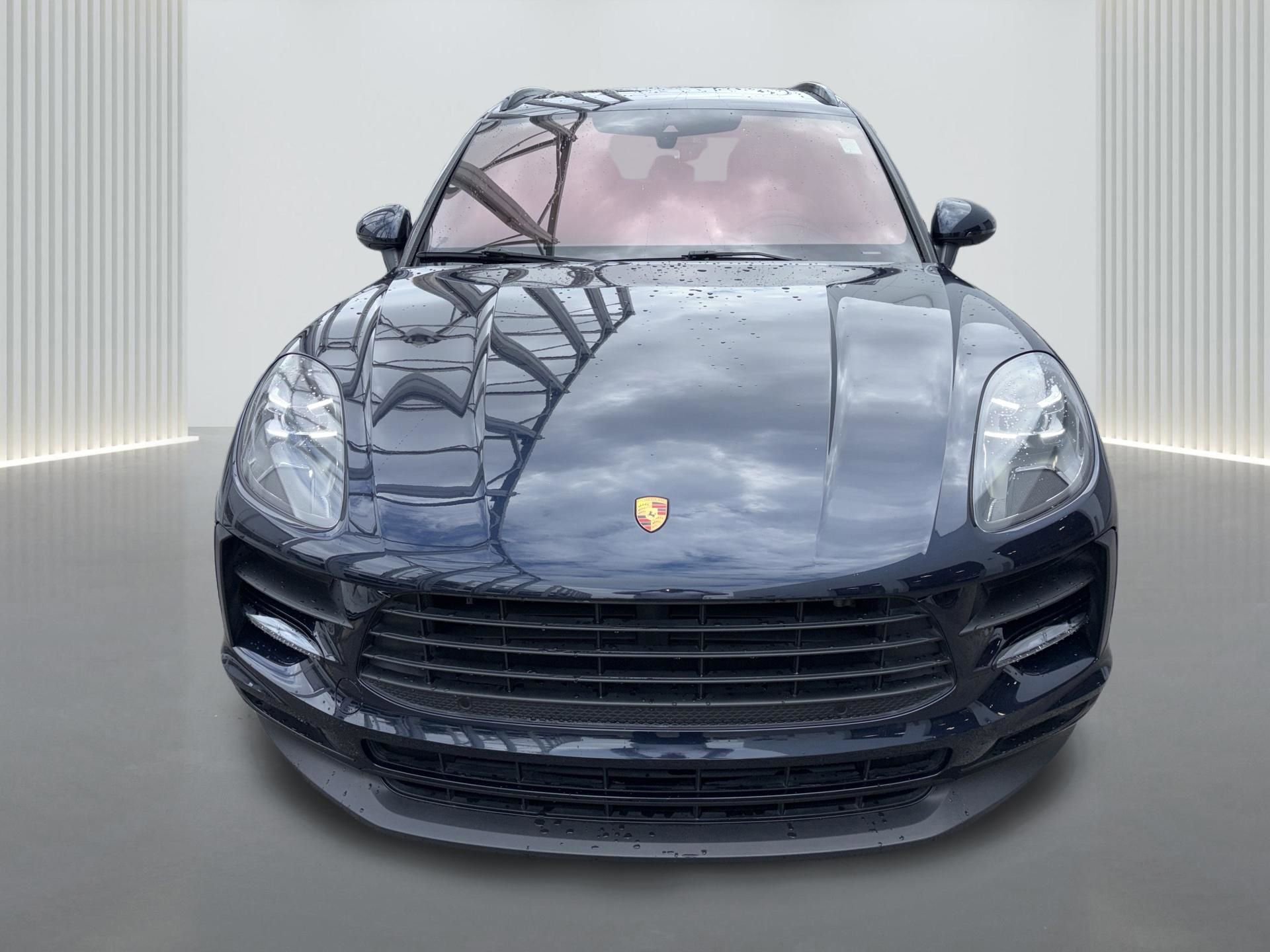 Used 2020 Porsche Macan Base image 7