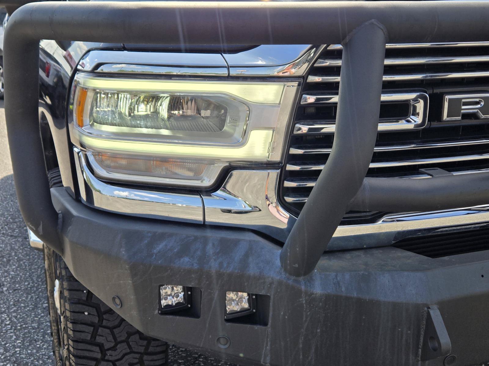 Used 2023 RAM 2500 Laramie AWD/4WD image 4