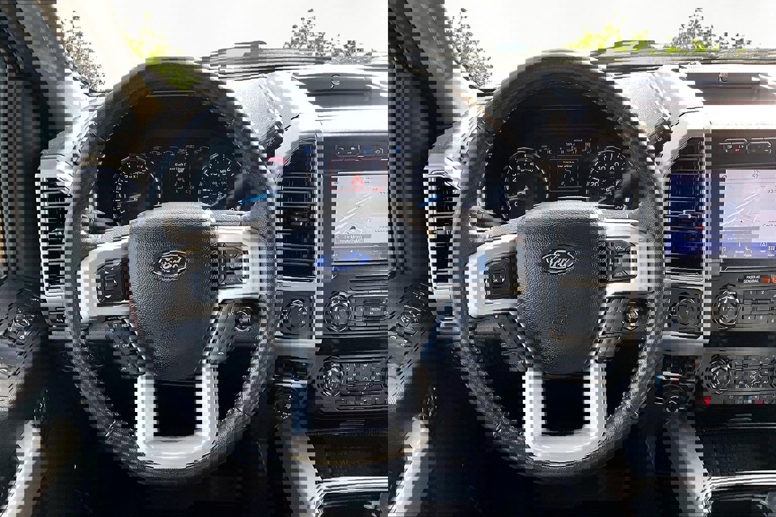 Used 2020 Ford F250 Lariat w/ Tremor Off-Road Package image 5