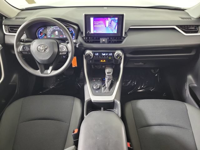 Used 2024 Toyota RAV4 LE AWD/4WD image 16