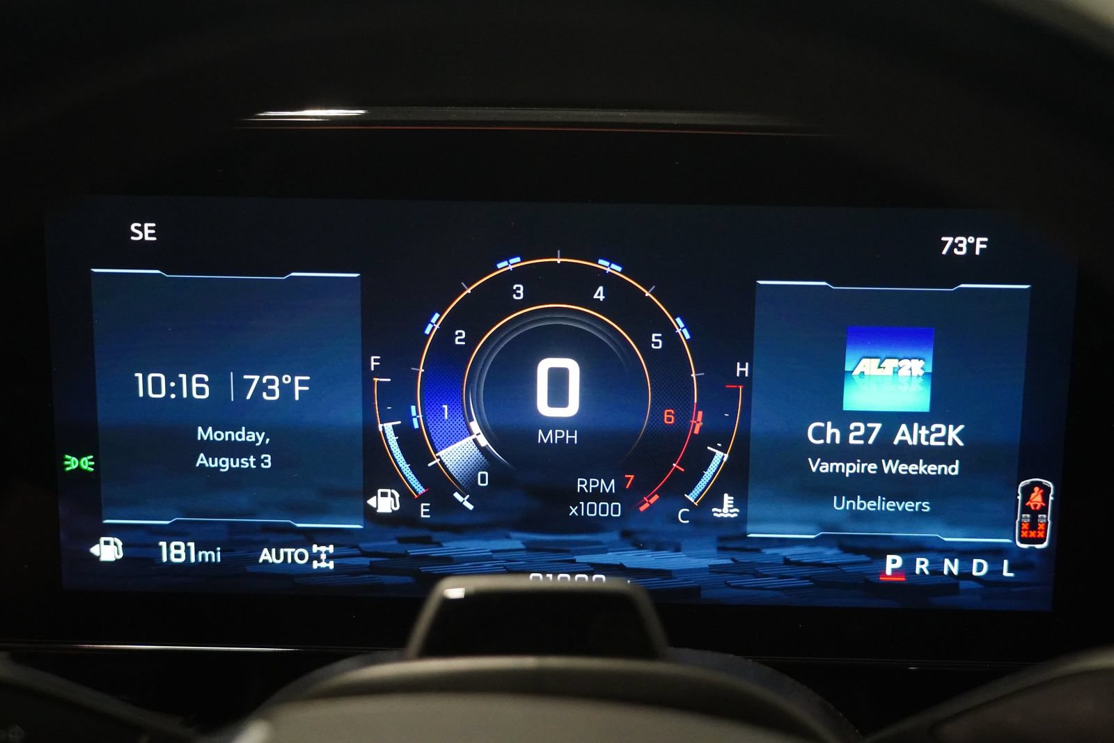 Used 2025 Chevrolet Suburban Premier AWD/4WD image 20