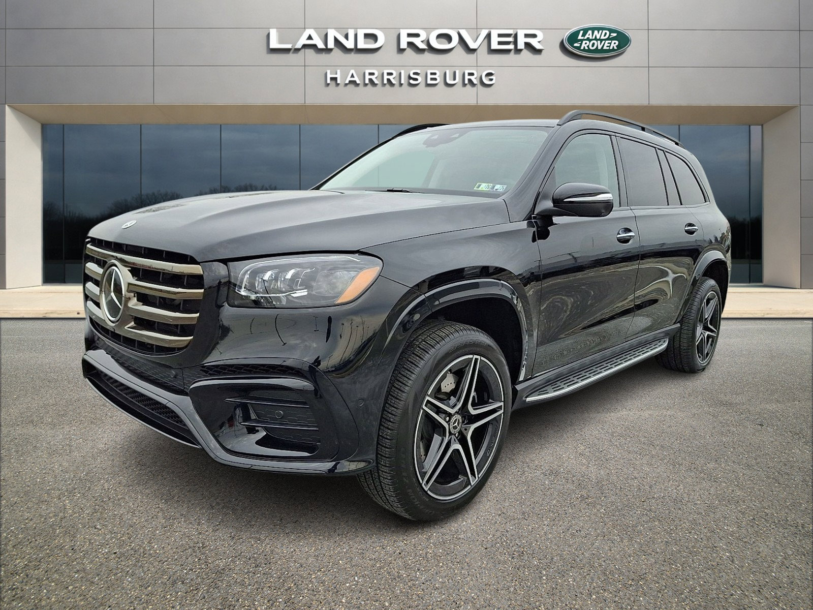 Used 2026 Mercedes-Benz GLS 450 4MATIC image 1