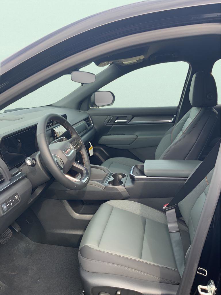 New 2026 GMC Terrain AT4 image 8