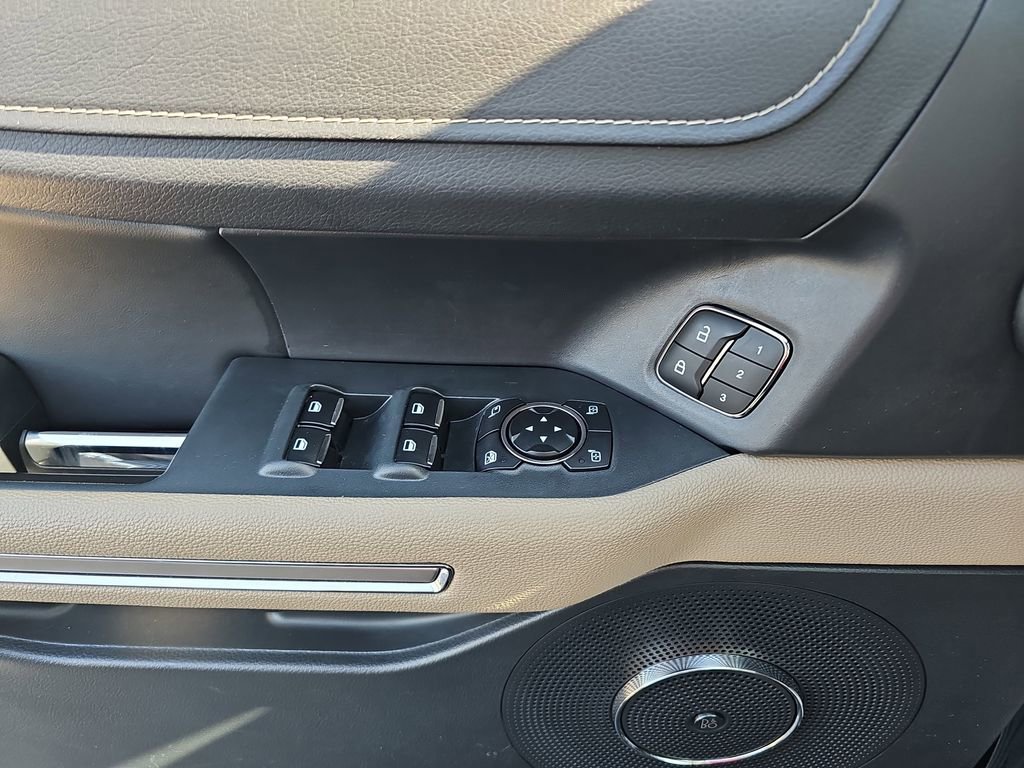 Used 2024 Ford Expedition Max Limited image 33